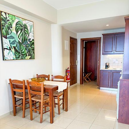 Vista Mare Apartment Palaiochora Ngoại thất bức ảnh