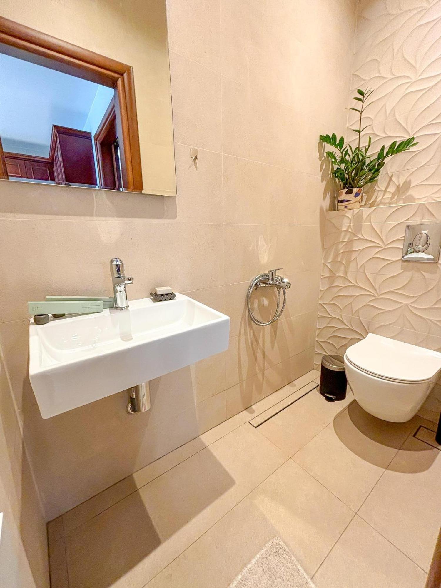 Vista Mare Apartment Palaiochora Ngoại thất bức ảnh